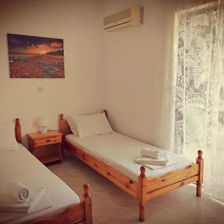 Blue Apartman Néos Pírgos