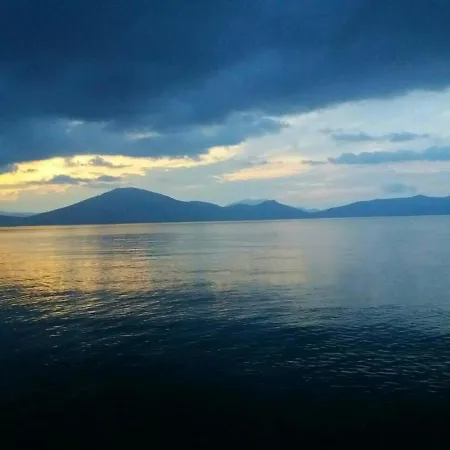 Blue Apartman Néos Pírgos